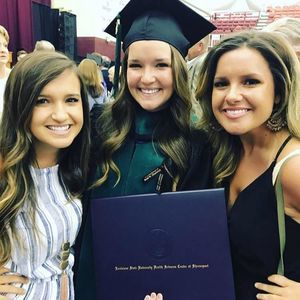 Meet your Posher, Alexandra